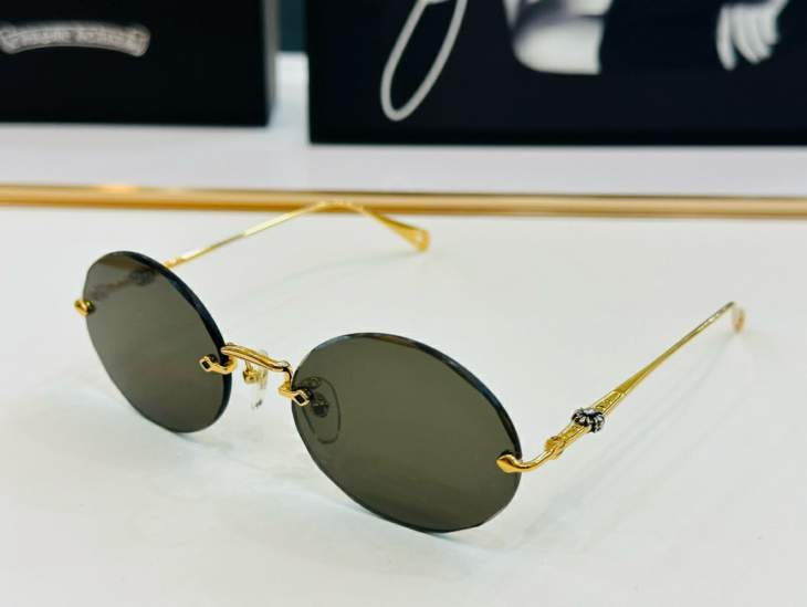 Picture of Chrome Hearts Sunglasses _SKUfw58027960fw
